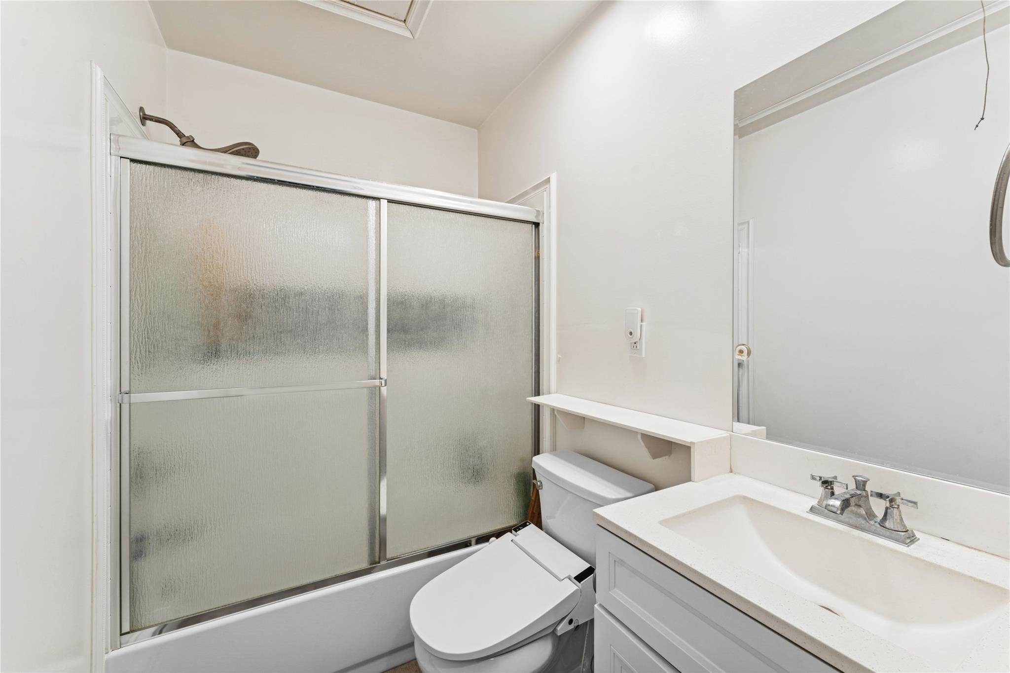 Single Family Motor  Suffolk County, NY 11749, MLS-830819-15
