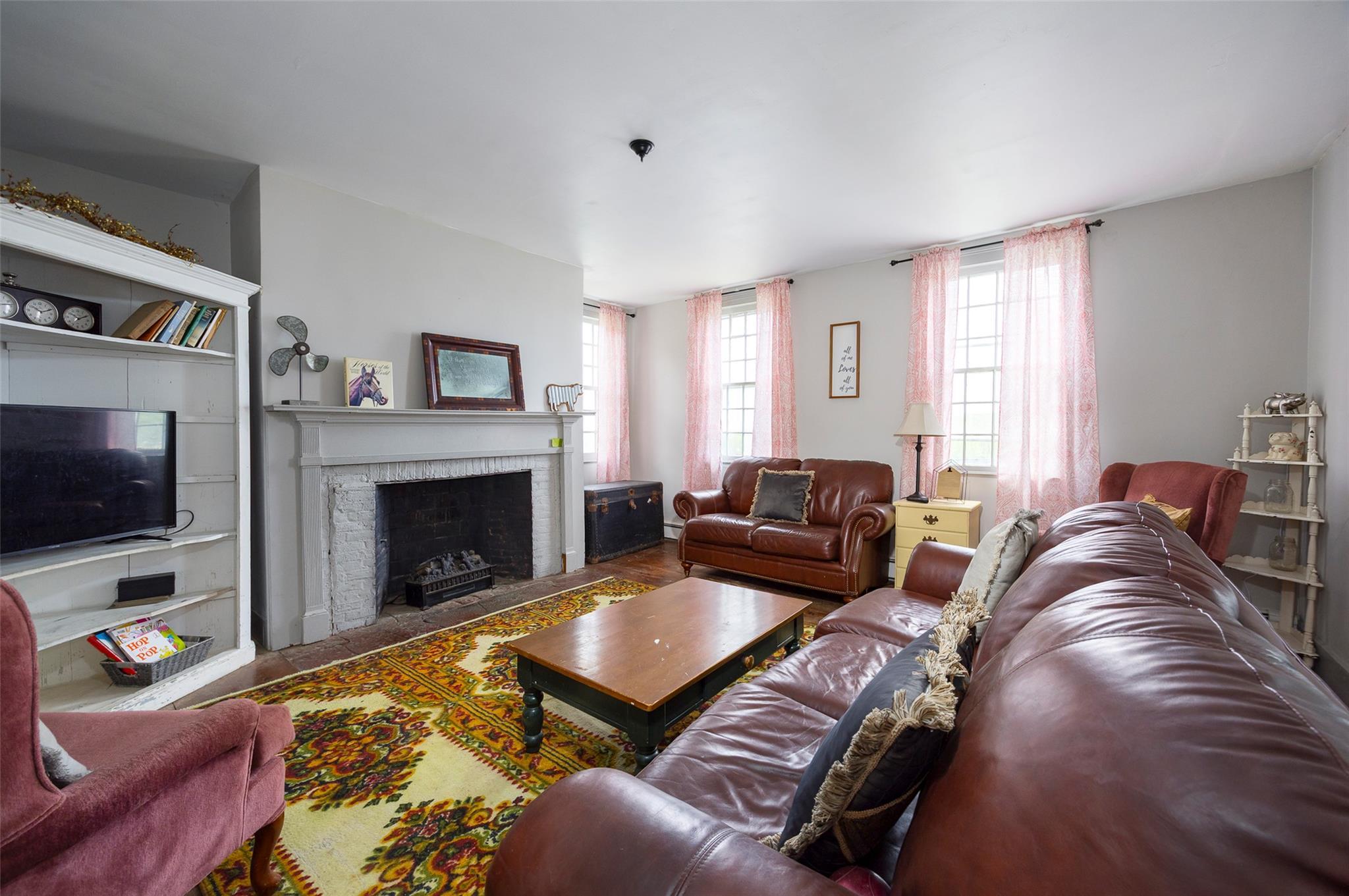 Single Family Creek  Dutchess County, NY 12580, MLS-830832-10