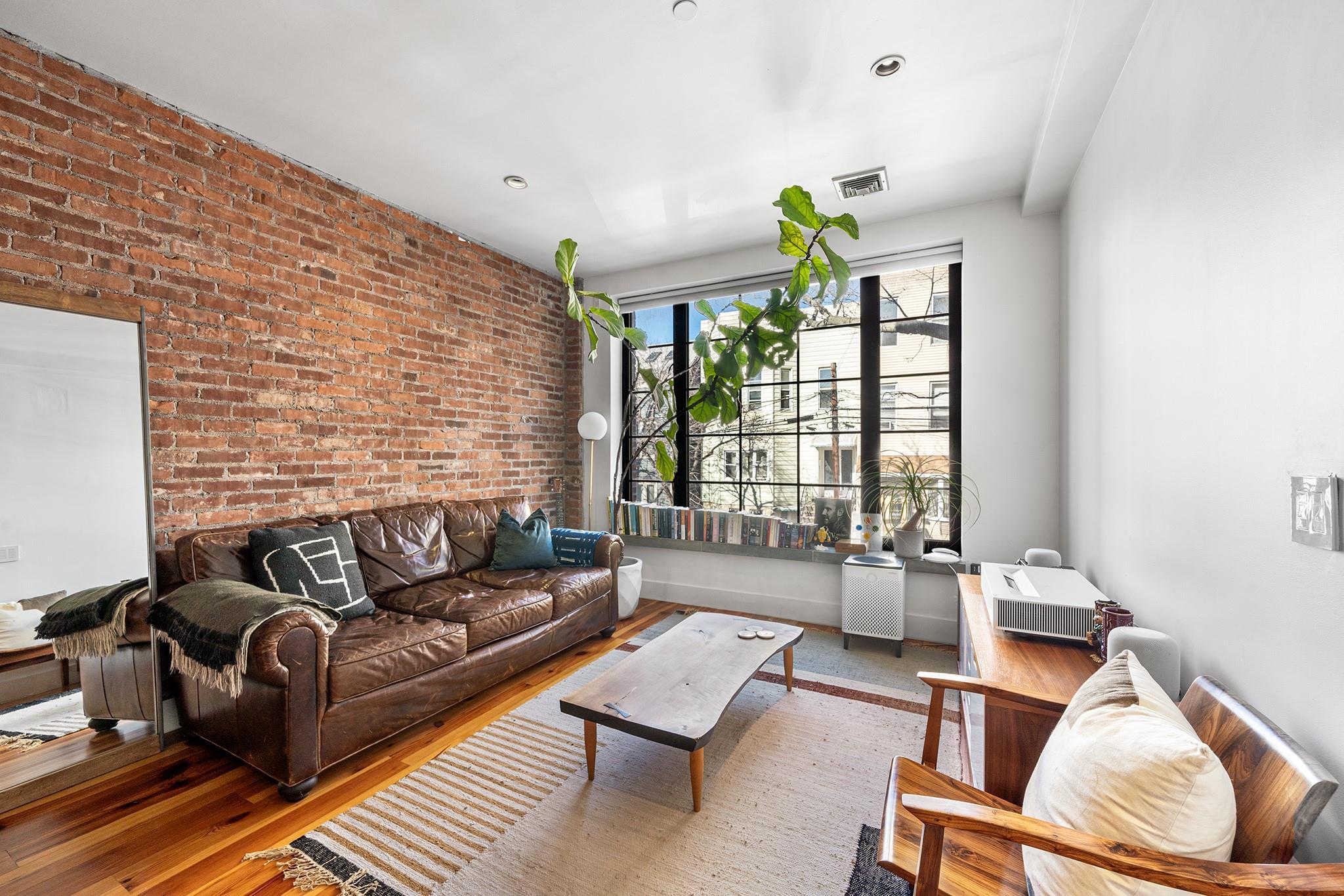 Condo Jackson  Brooklyn, NY 11211, MLS-830860-11