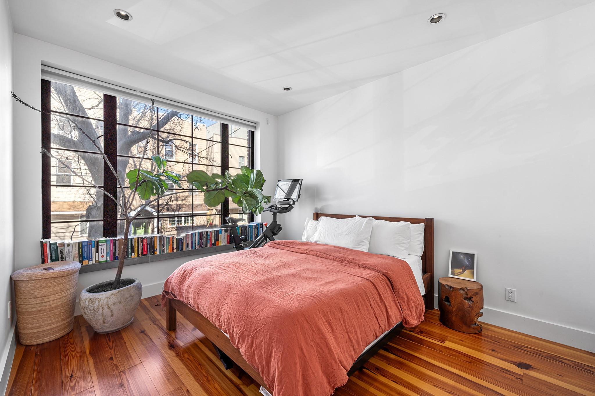 Condo Jackson  Brooklyn, NY 11211, MLS-830860-14