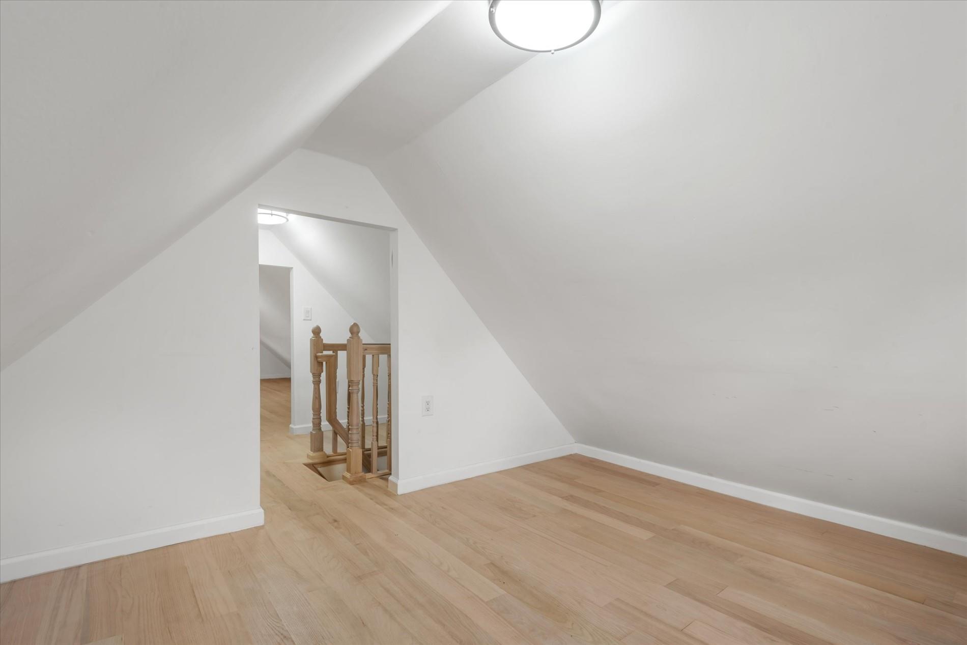 Single Family 116th  Queens, NY 11434, MLS-830928-26