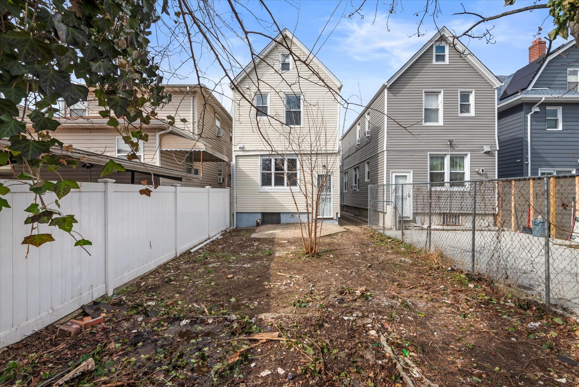 Single Family 116th  Queens, NY 11434, MLS-830928-4