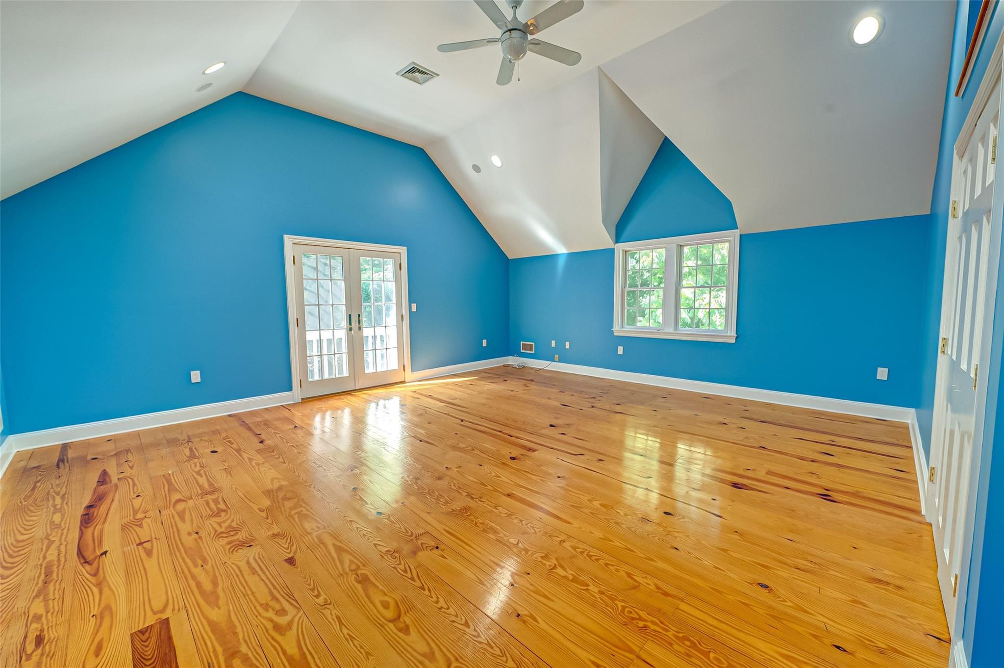Single Family Sunken Meadow  Suffolk County, NY 11768, MLS-830936-11