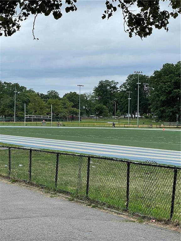 Single Family Griswold  Bronx, NY 10465, MLS-830939-42