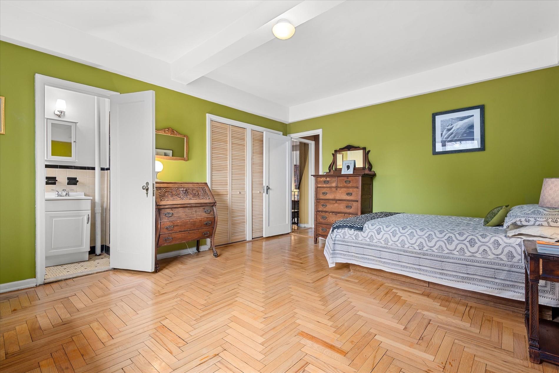 Coop Park Terrace East  Manhattan, NY 10034, MLS-830962-7