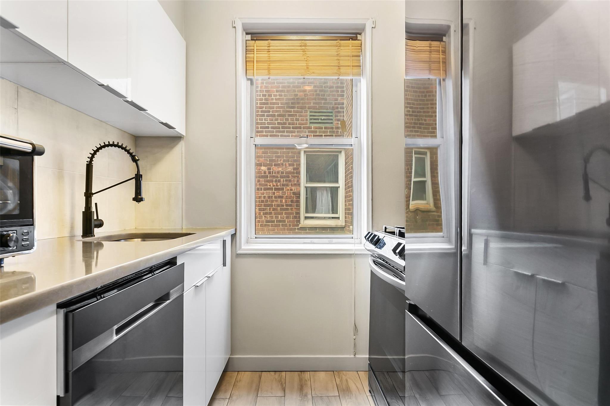 Coop Van Cortlandt  Bronx, NY 10463, MLS-830995-6