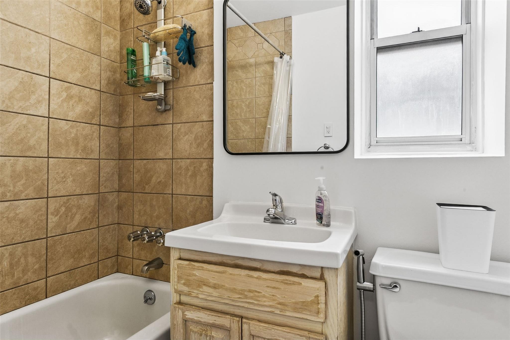 Coop Van Cortlandt  Bronx, NY 10463, MLS-830995-9