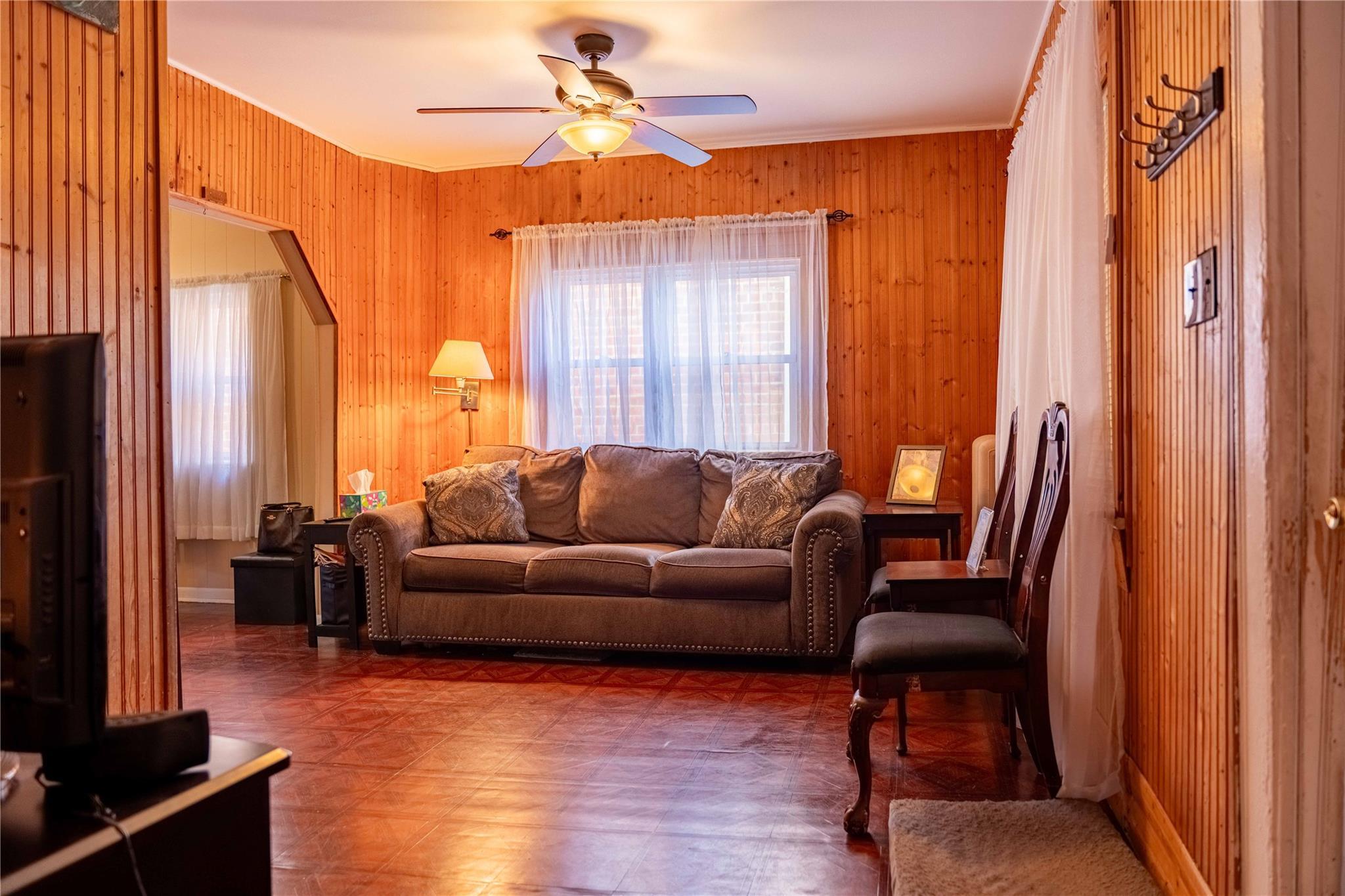 Single Family Logan  Bronx, NY 10465, MLS-831031-2
