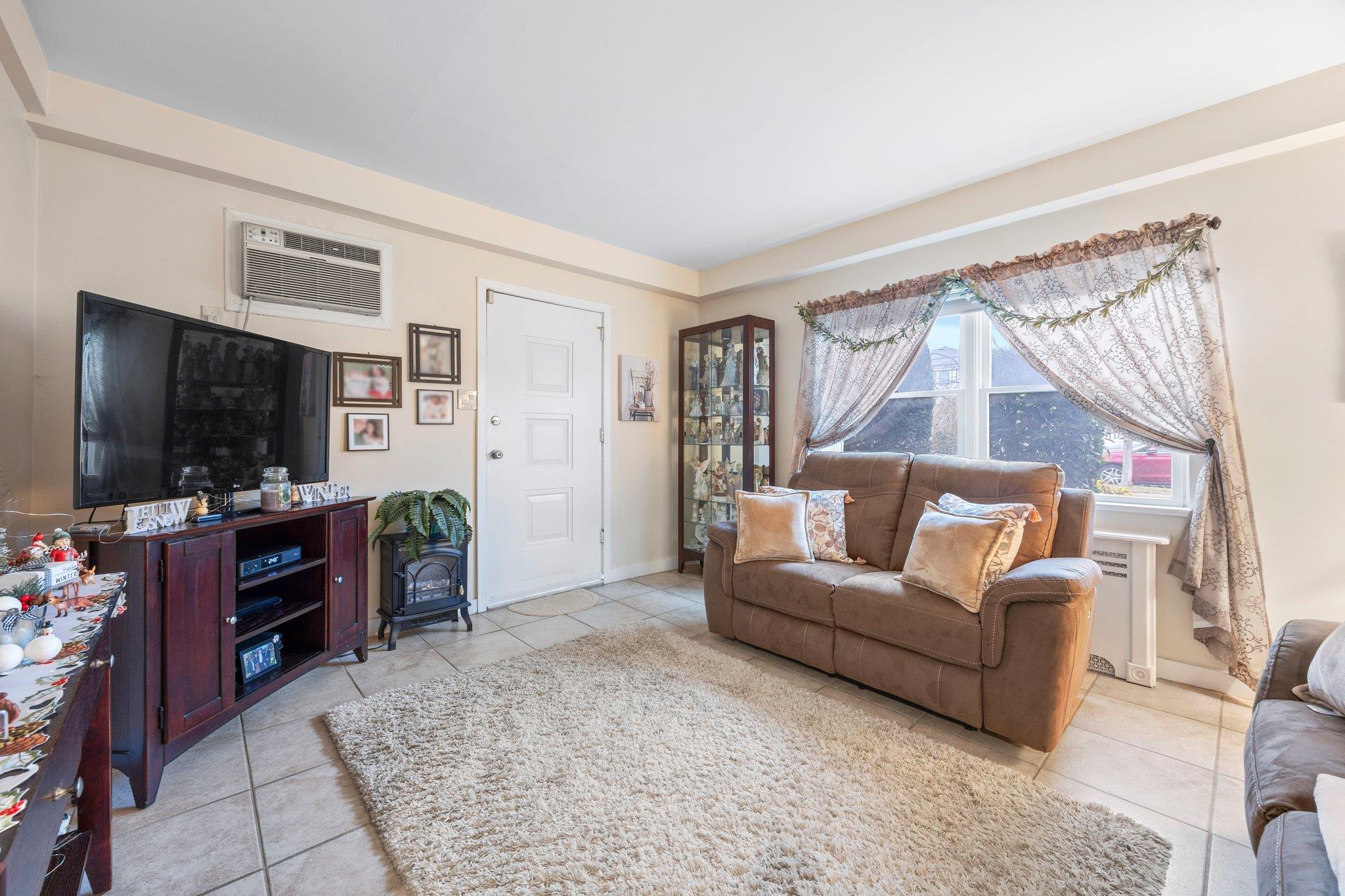 Single Family 97th  Queens, NY 11414, MLS-831070-18