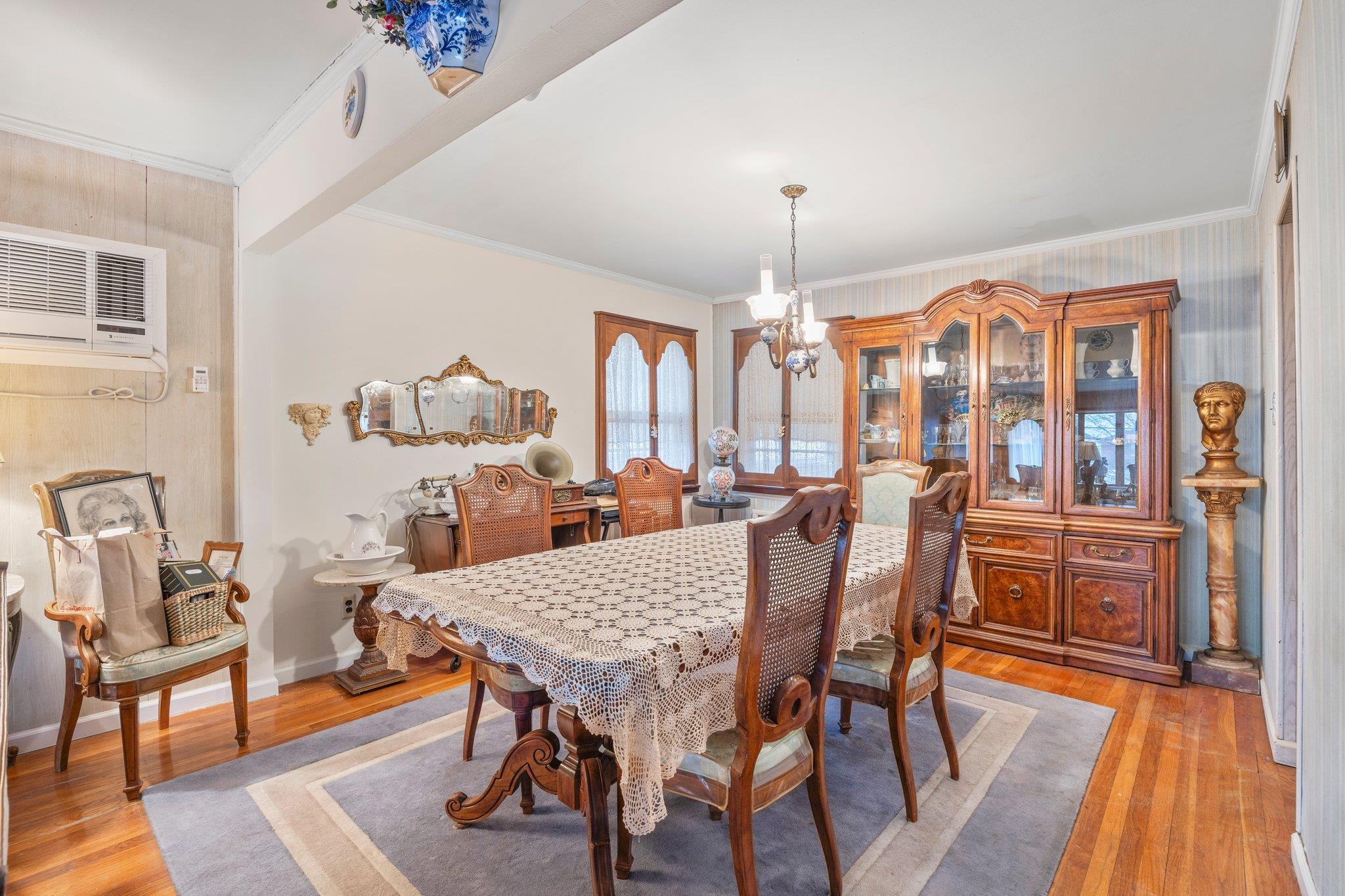 Single Family 97th  Queens, NY 11414, MLS-831070-5