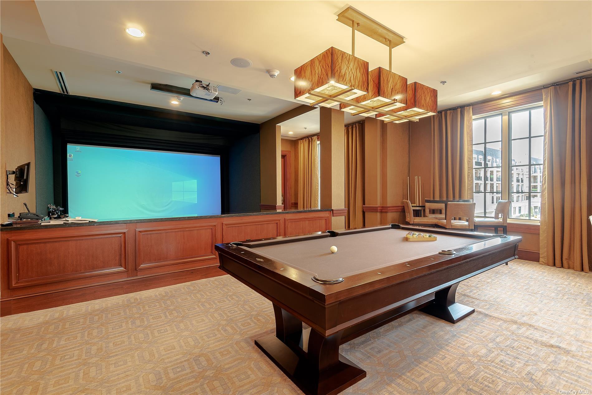 Condo Royal  Nassau County, NY 11040, MLS-831099-18