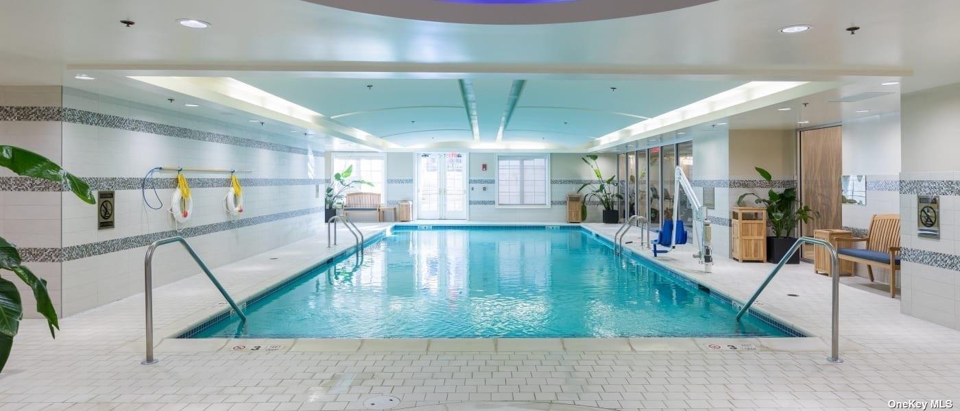 Condo Royal  Nassau County, NY 11040, MLS-831099-20