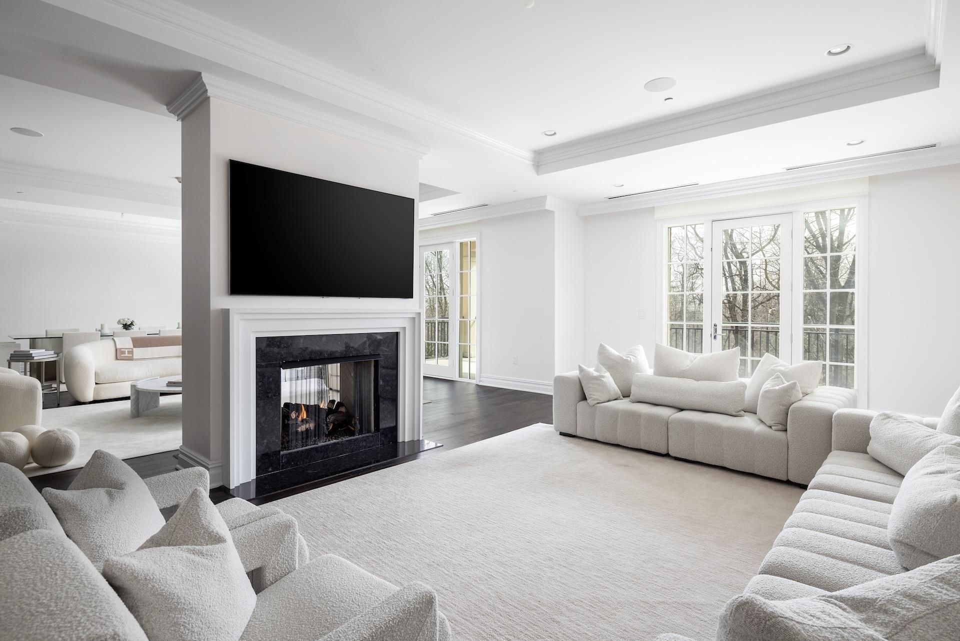 Condo Royal  Nassau County, NY 11040, MLS-831099-4