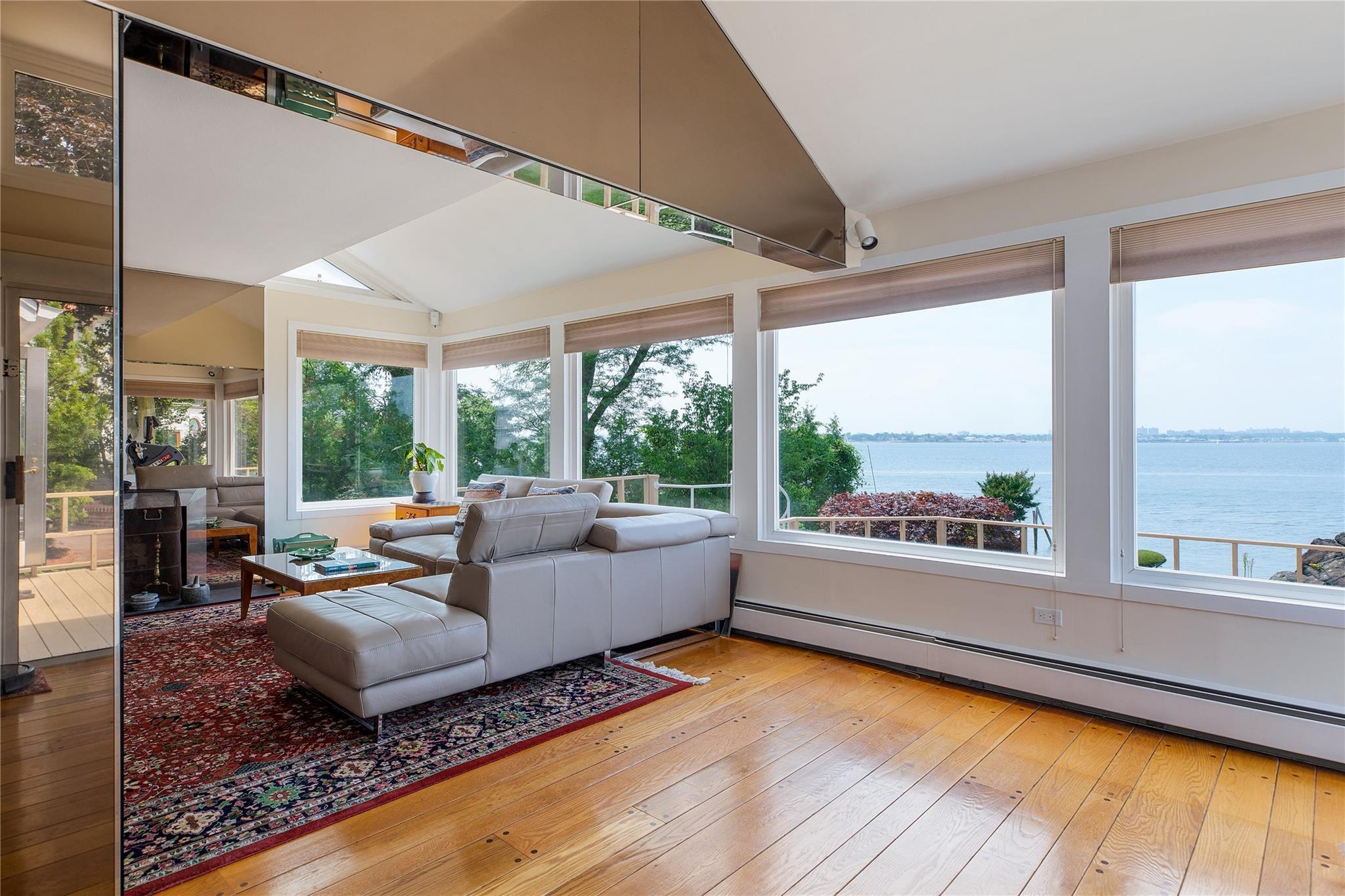 Single Family Cricket Nassau County, NY 11024, MLS-831115-13