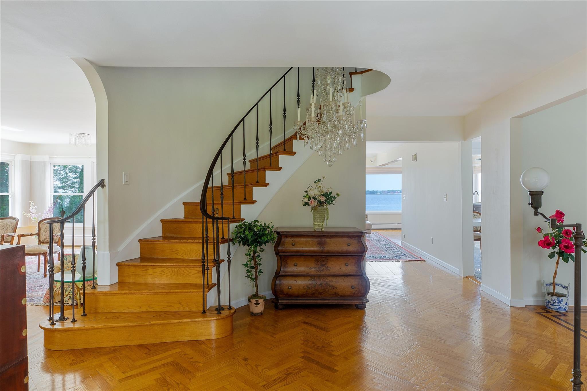 Single Family Cricket Nassau County, NY 11024, MLS-831115-8