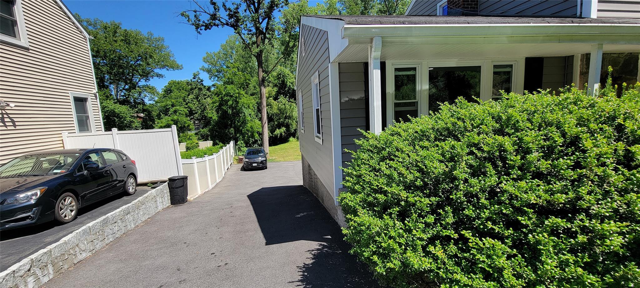Single Family Scarsdale  Westchester County, NY 10707, MLS-831116-2