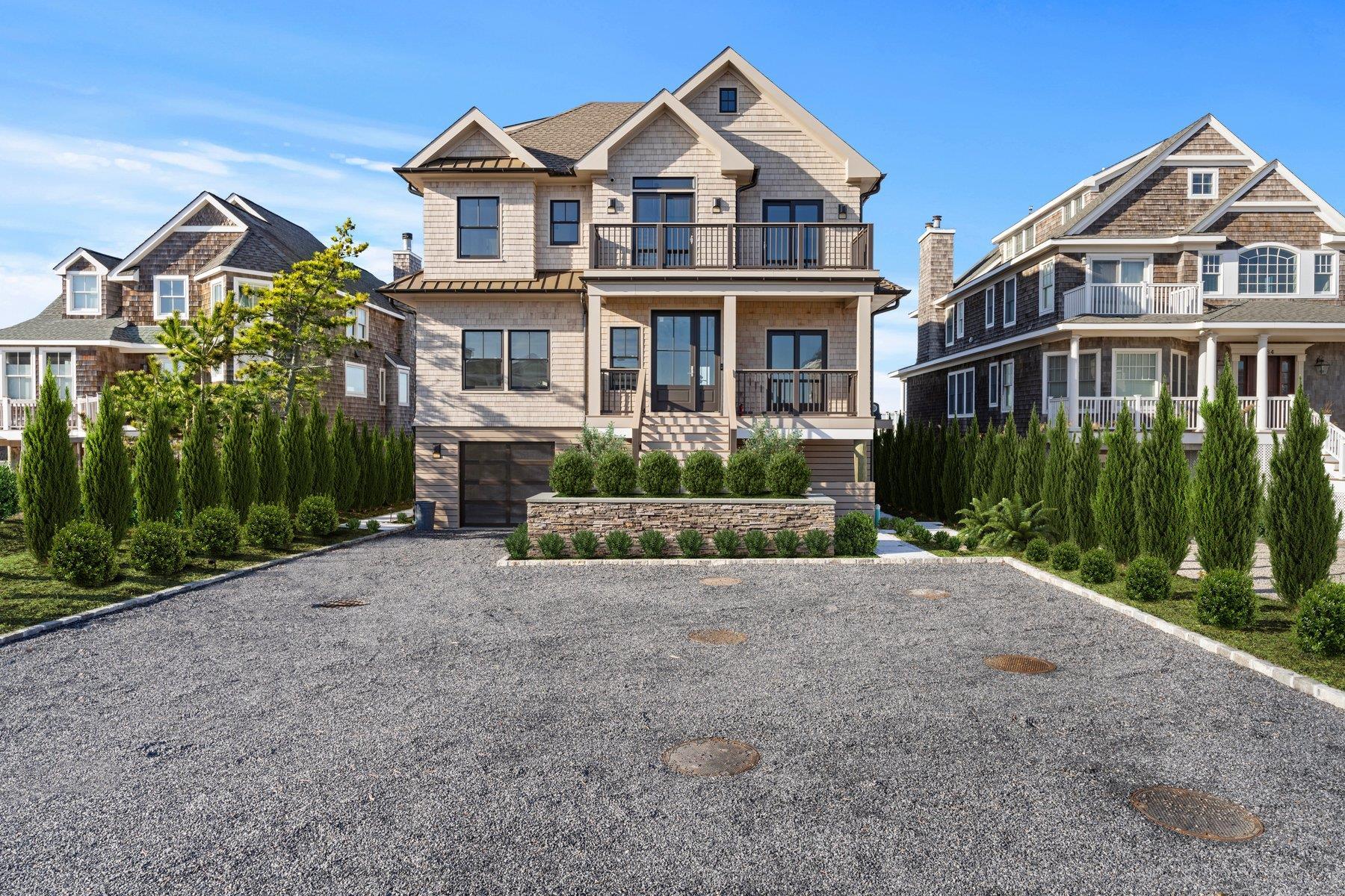 Single Family Dune  Suffolk County, NY 11978, MLS-831118-2
