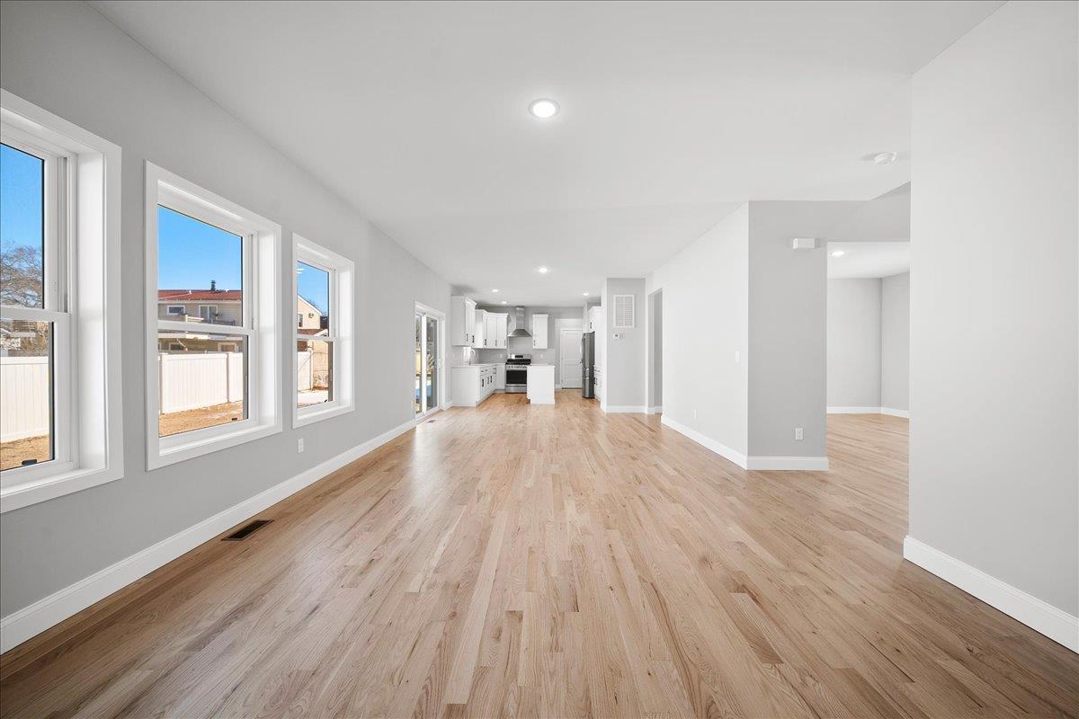Single Family Fourth Avenue  Suffolk County, NY 11720, MLS-831135-6