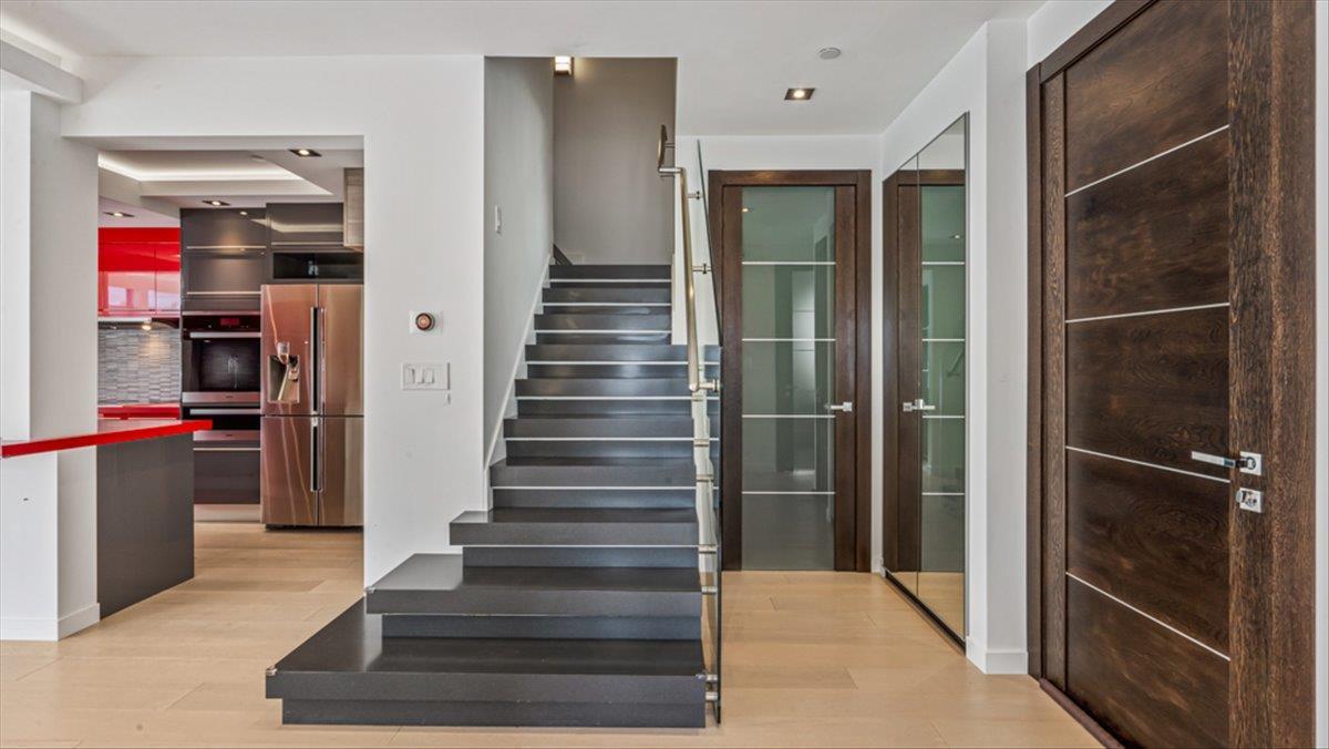 Single Family Beach  Queens, NY 11692, MLS-831200-23