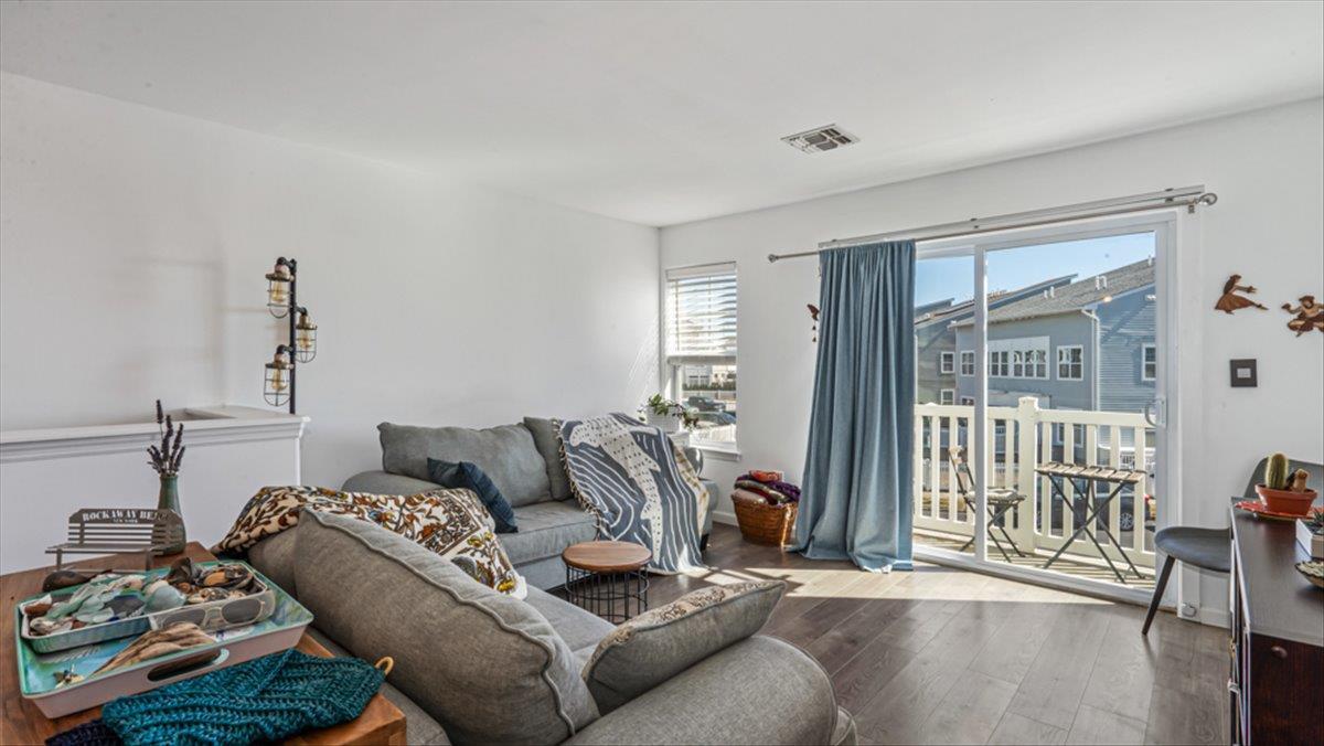 Single Family Beach  Queens, NY 11692, MLS-831200-24