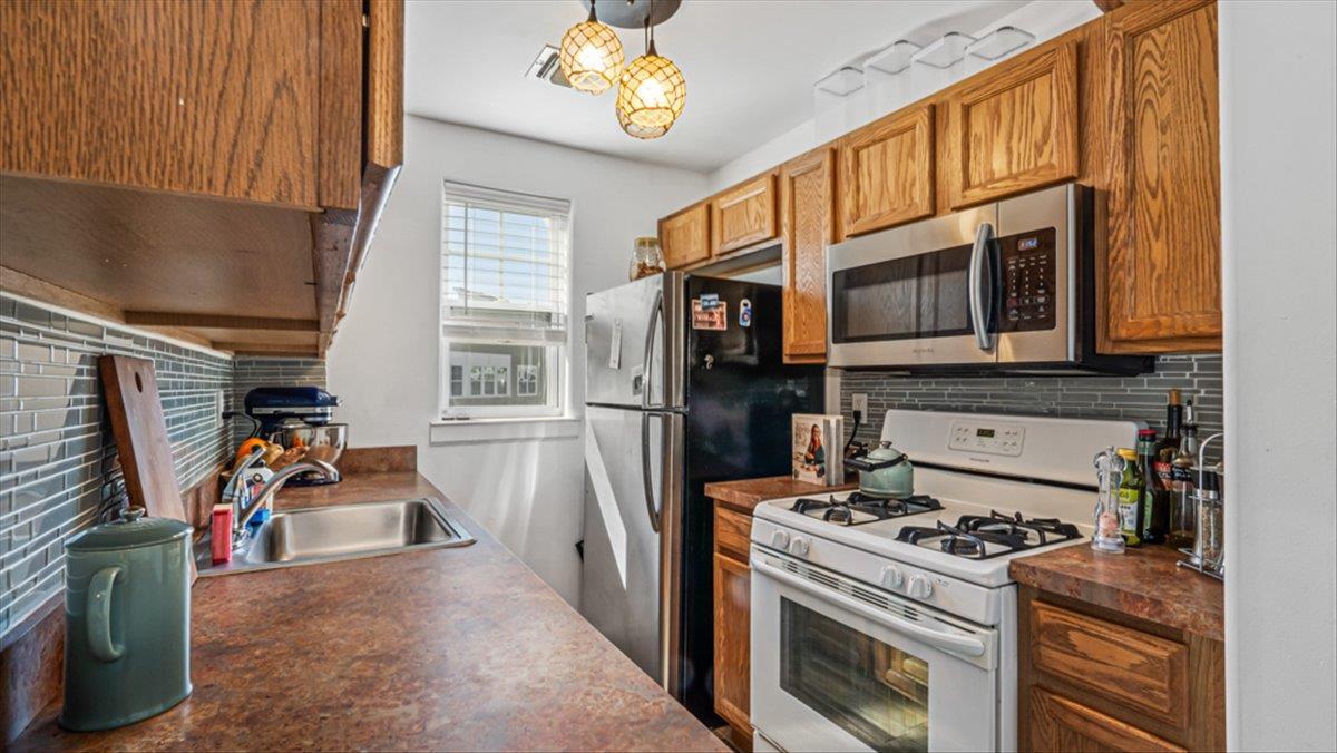 Single Family Beach  Queens, NY 11692, MLS-831200-30