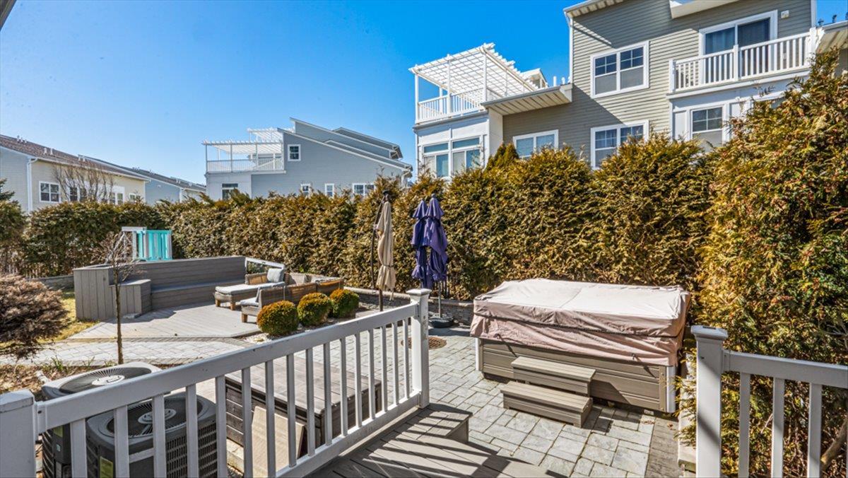 Single Family Beach  Queens, NY 11692, MLS-831200-50