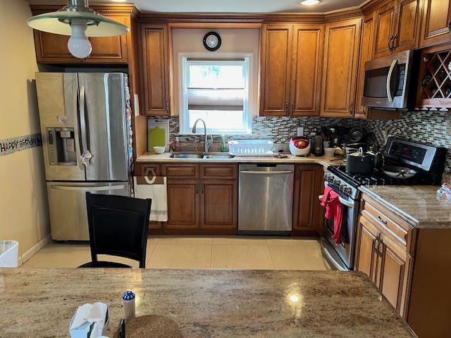 Single Family Ivy  Nassau County, NY 11590, MLS-831261-3