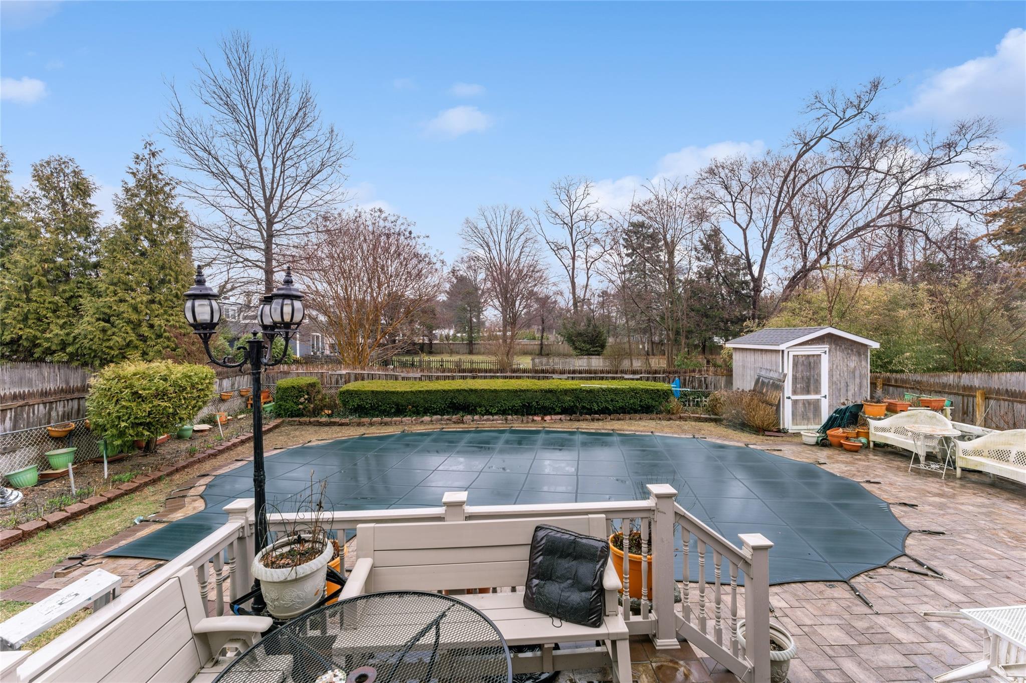Single Family Foxcroft  Nassau County, NY 11507, MLS-831295-16