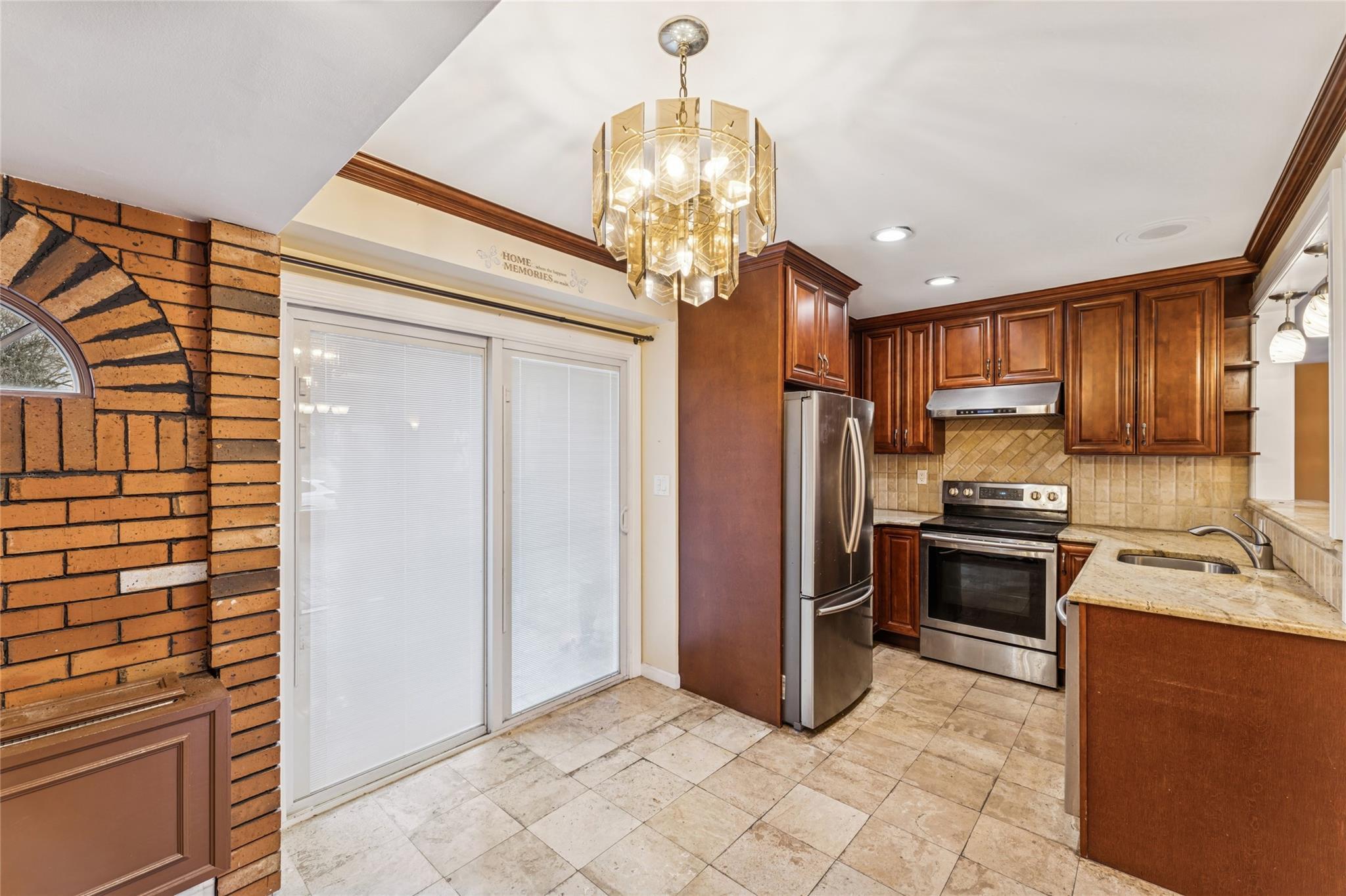 Single Family Foxcroft  Nassau County, NY 11507, MLS-831295-5
