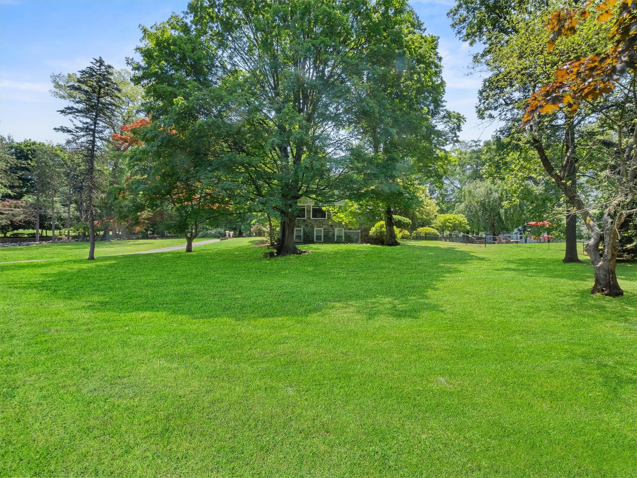 Single Family Finnegan  Rockland County, NY 10901, MLS-831357-36