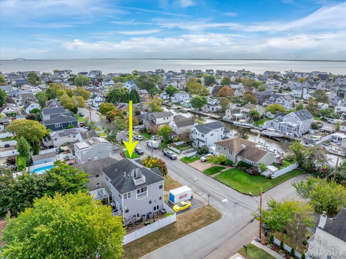 Single Family Jackson  Suffolk County, NY 11702, MLS-831367-29