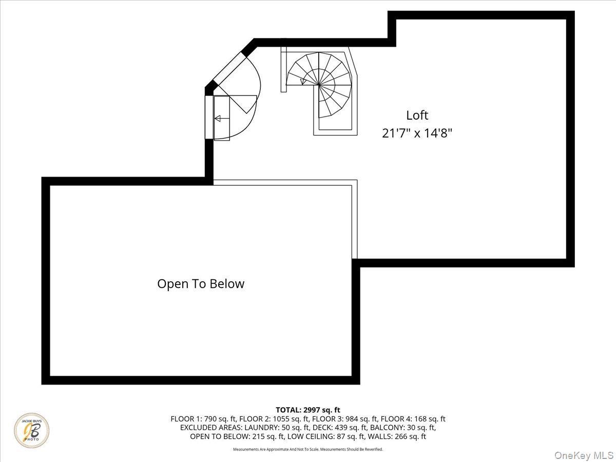 Single Family Jackson  Suffolk County, NY 11702, MLS-831367-4