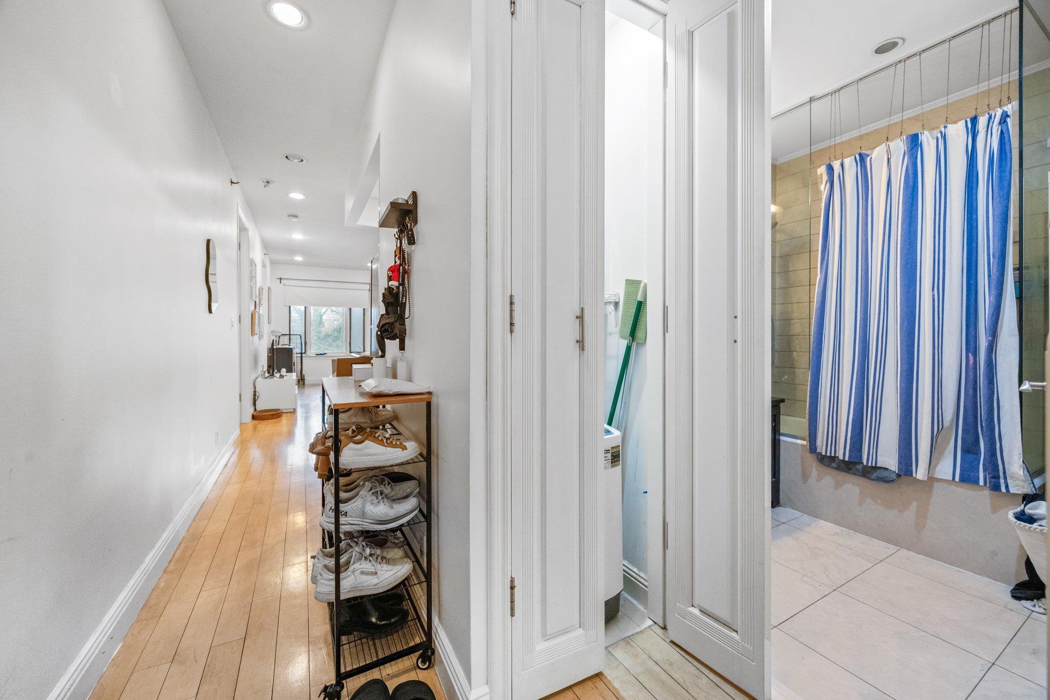 Condo Bridge  Brooklyn, NY 11201, MLS-831374-21