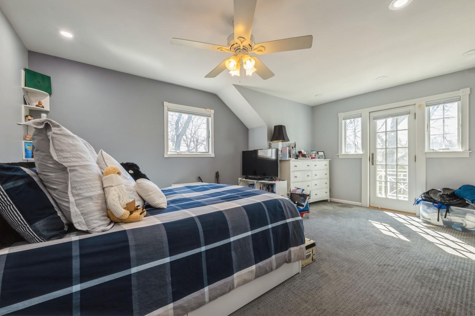 Single Family Barrett  Nassau County, NY 11559, MLS-831476-16