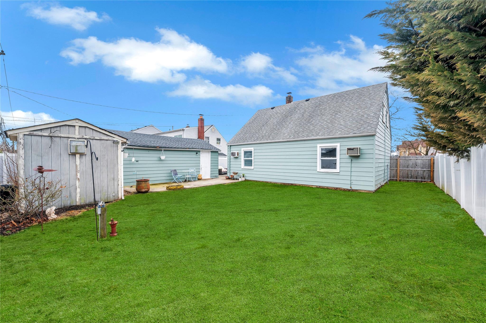 Single Family Saddle  Nassau County, NY 11756, MLS-831518-3