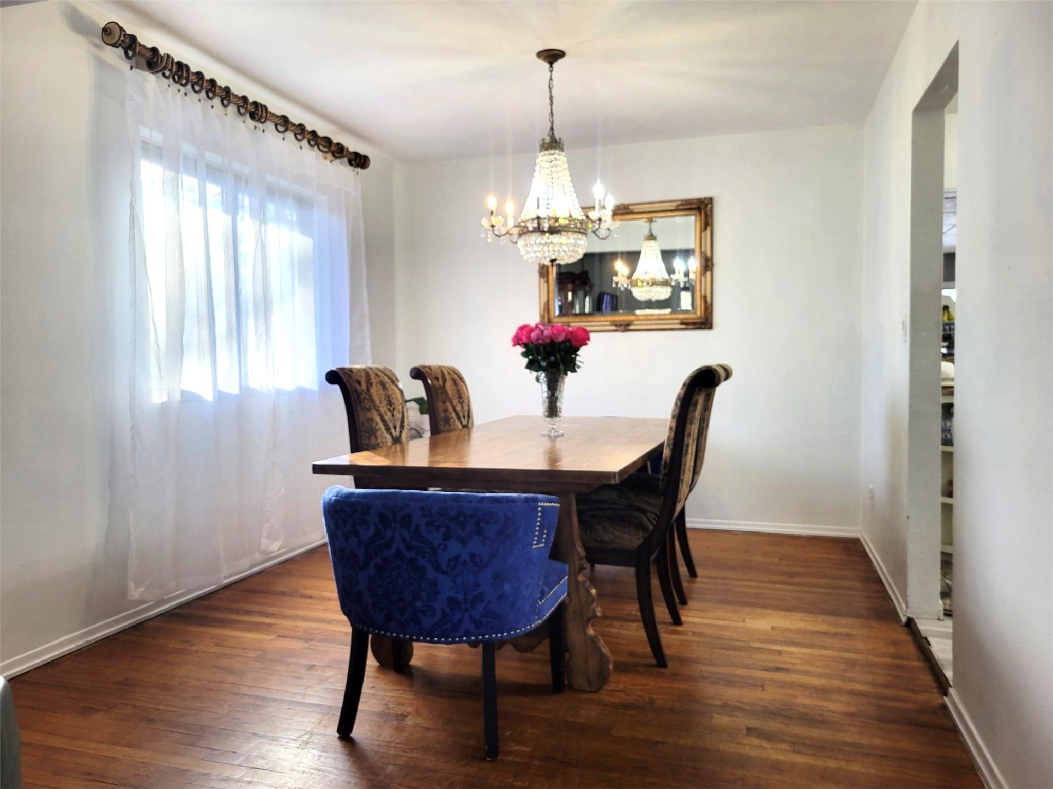 Single Family Clay Pitts  Suffolk County, NY 11731, MLS-831541-7