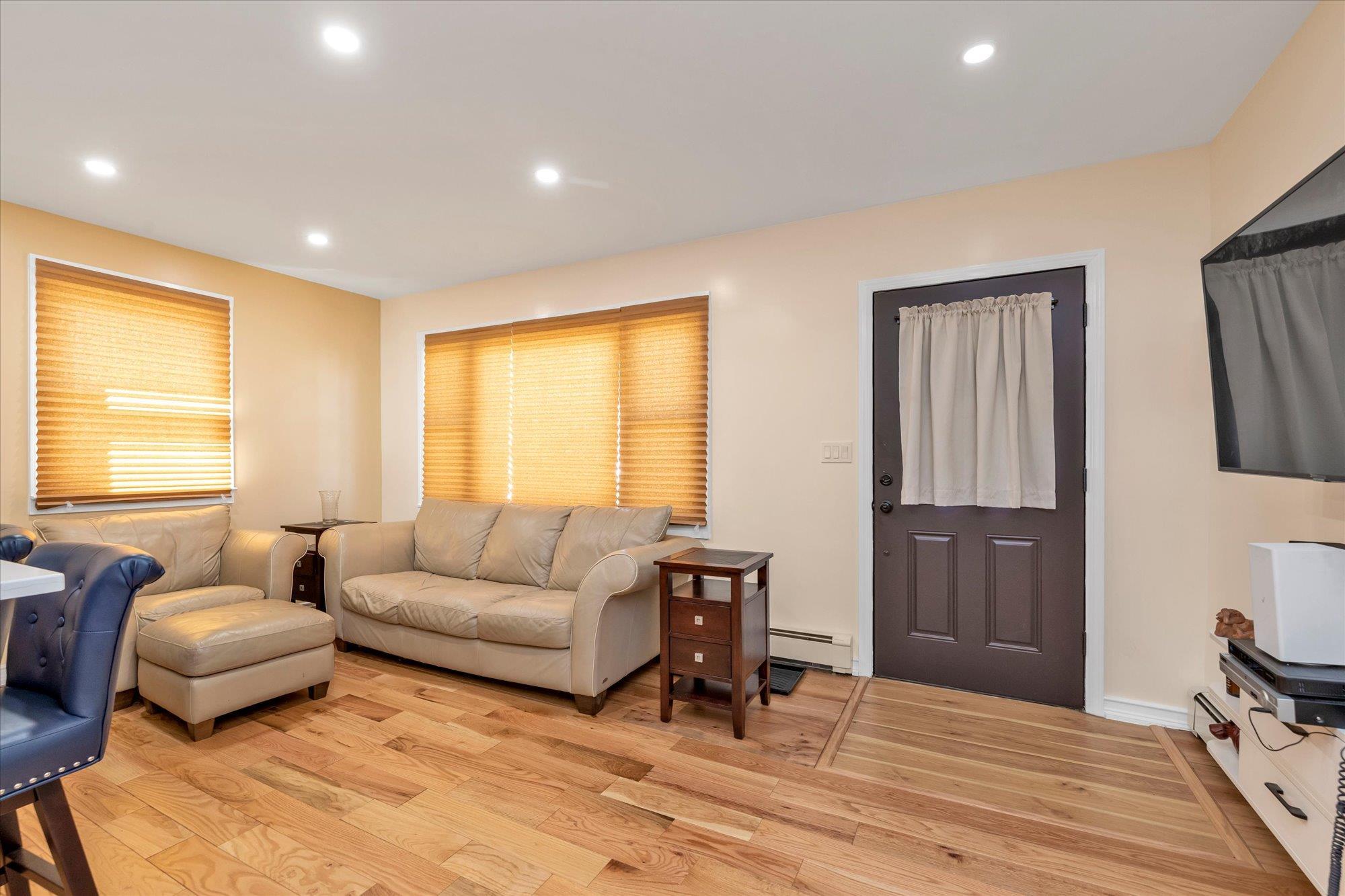 Single Family Frederick  Nassau County, NY 11001, MLS-831544-5