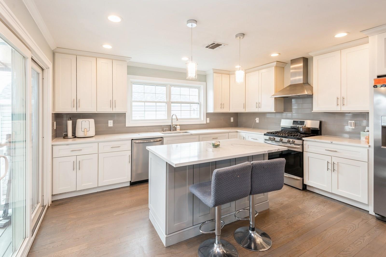 Single Family Logan  Nassau County, NY 11793, MLS-831566-9