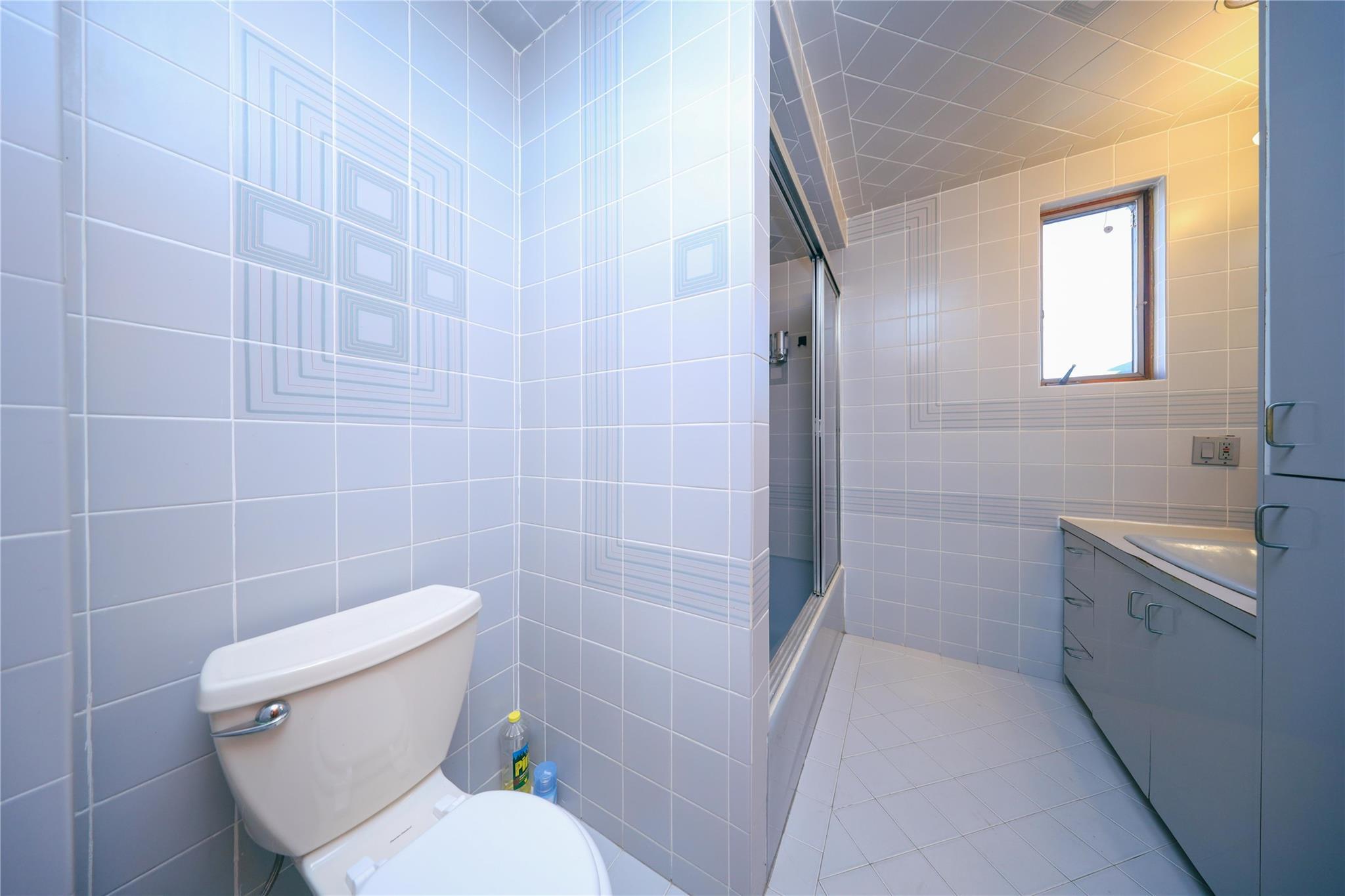 Single Family Bay Ridge  Brooklyn, NY 11228, MLS-831595-17