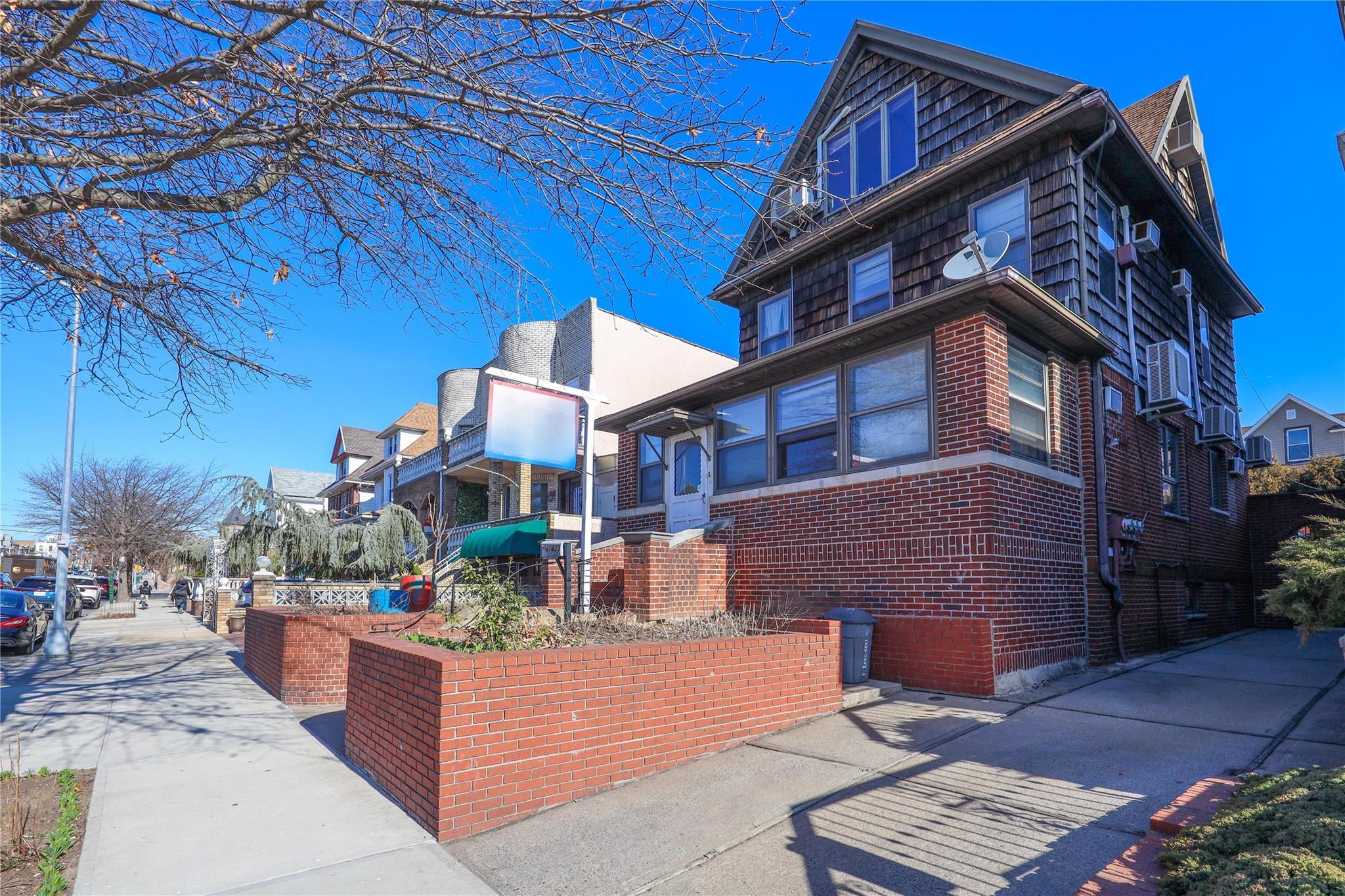 Single Family Bay Ridge  Brooklyn, NY 11228, MLS-831595-4