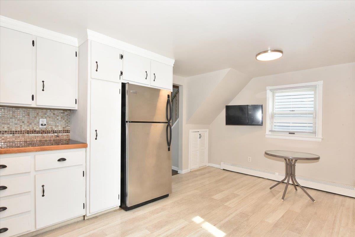 Single Family Charles  Nassau County, NY 11050, MLS-831610-7