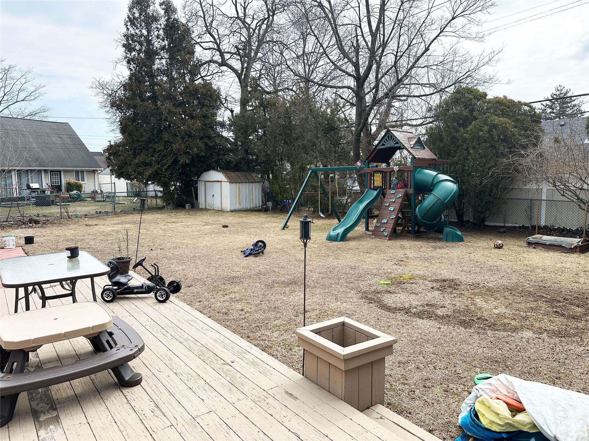 Single Family Mallard  Nassau County, NY 11756, MLS-831620-2