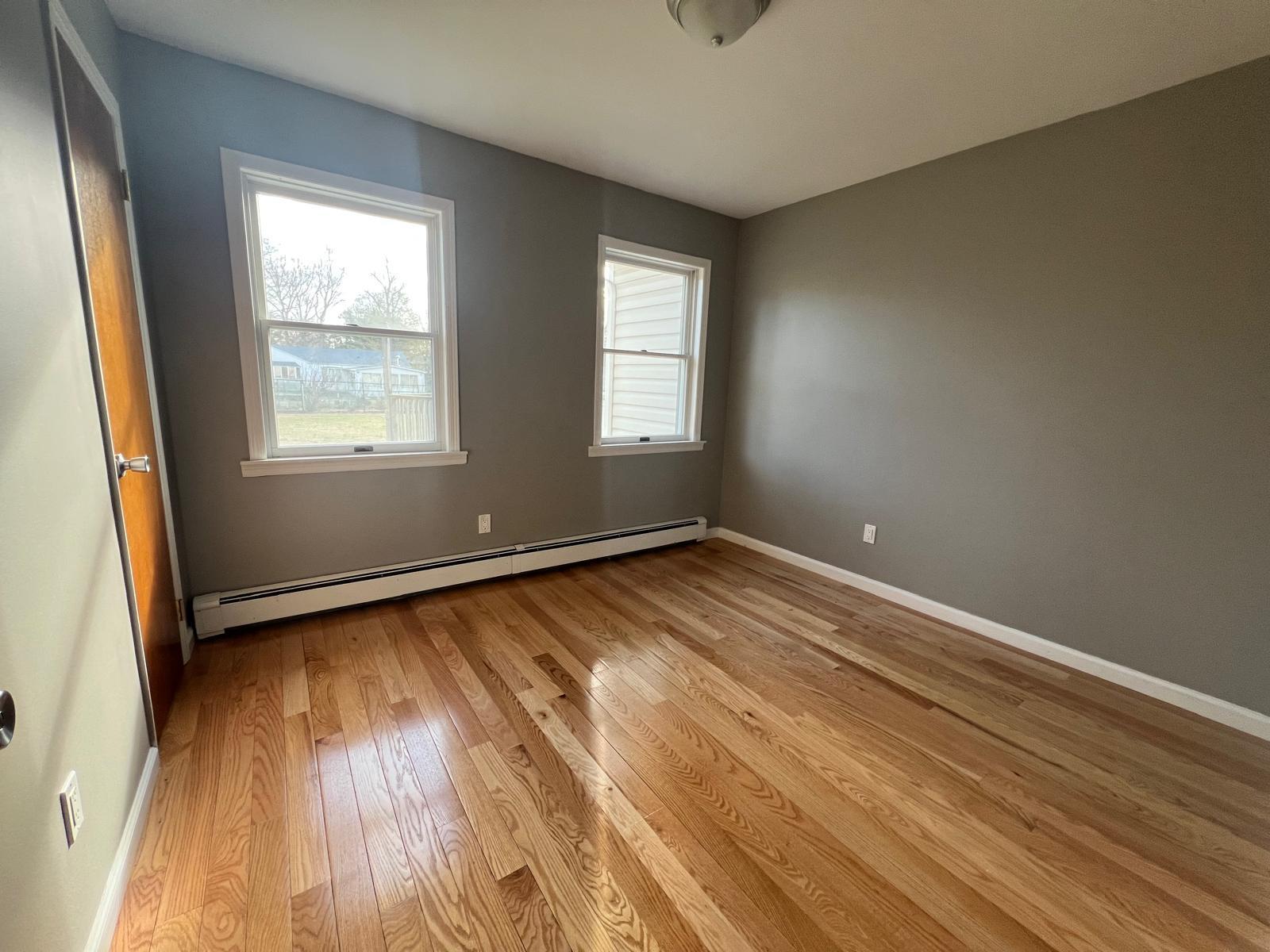 Single Family Lake  Suffolk County, NY 11767, MLS-831660-9