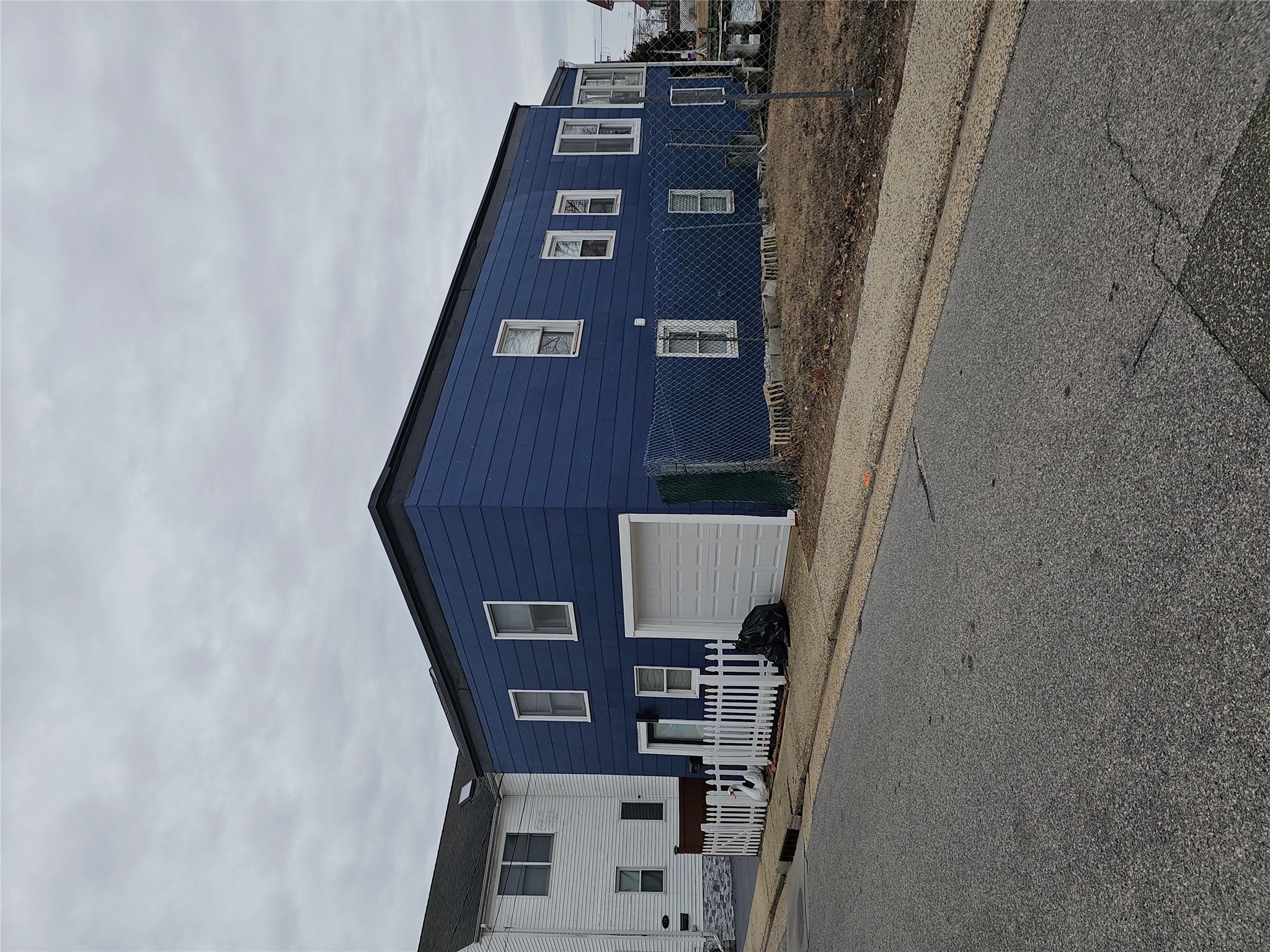 Single Family Sportsmans  Nassau County, NY 11520, MLS-831663-2