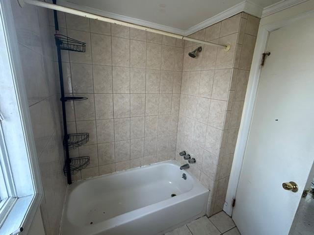 Single Family Weberfield  Nassau County, NY 11520, MLS-831667-9