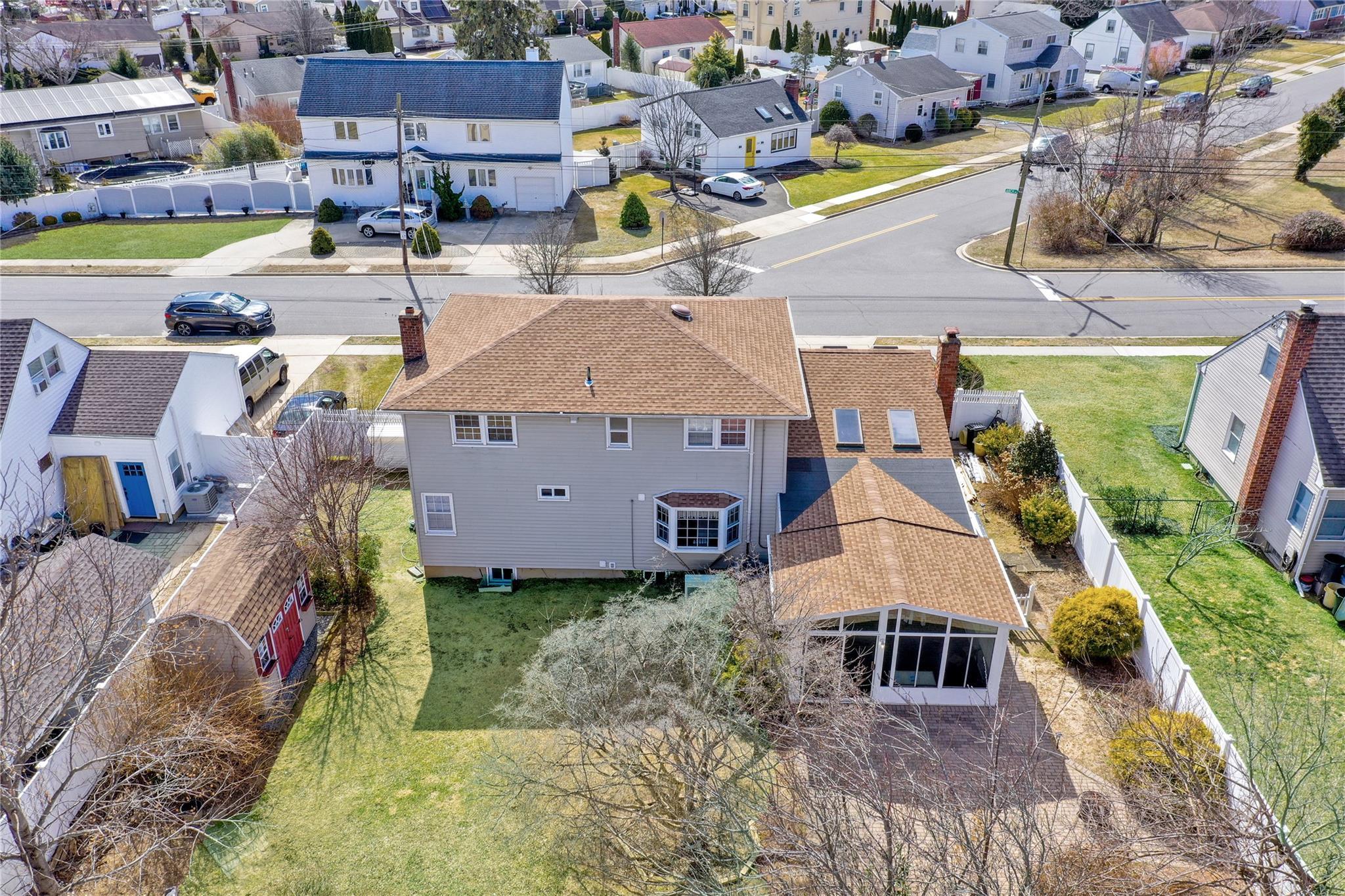 Single Family Arch  Nassau County, NY 11735, MLS-831675-40