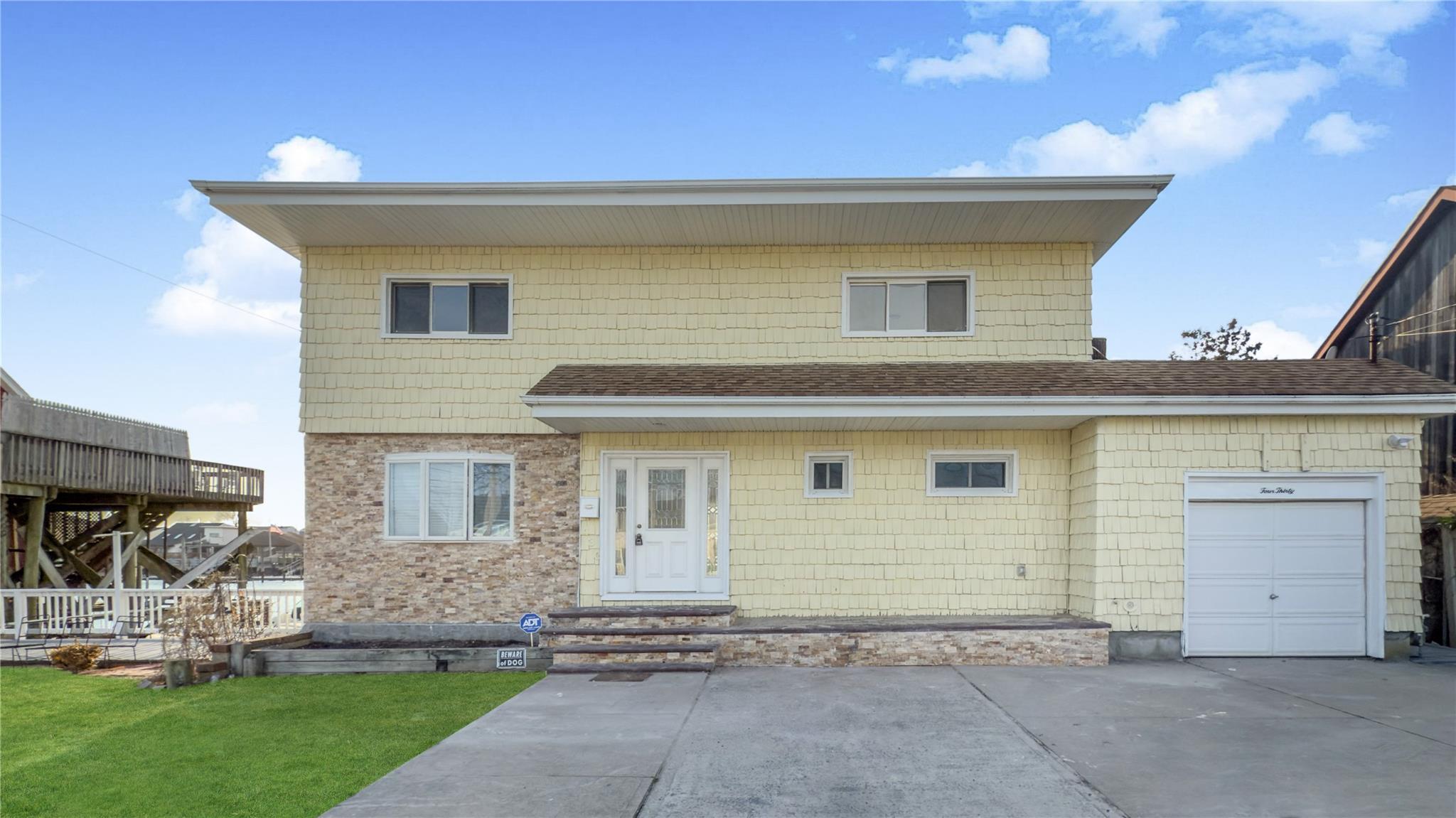 Single Family Roosevelt  Nassau County, NY 11520, MLS-831682-3