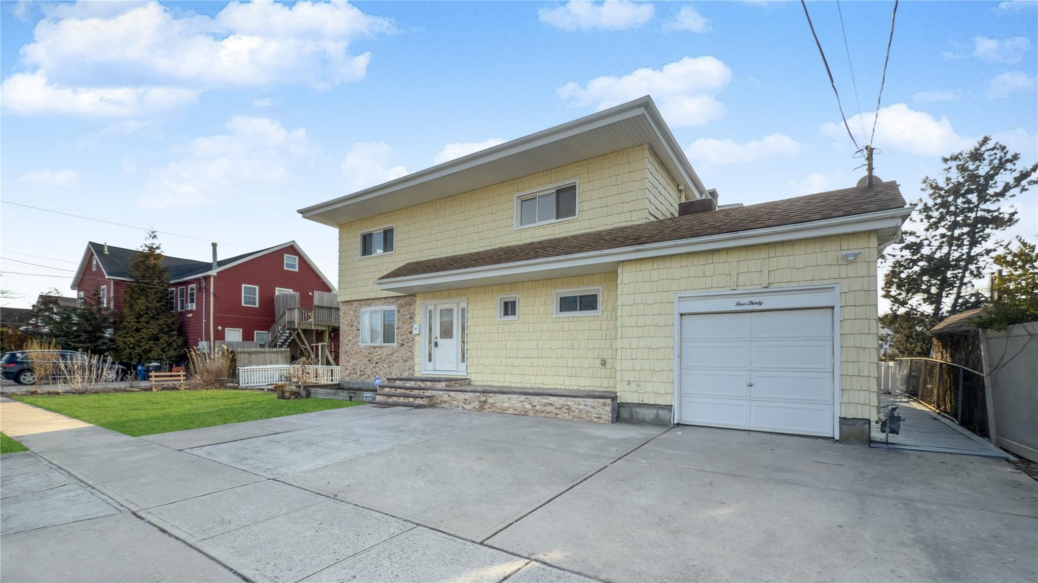 Single Family Roosevelt  Nassau County, NY 11520, MLS-831682-4