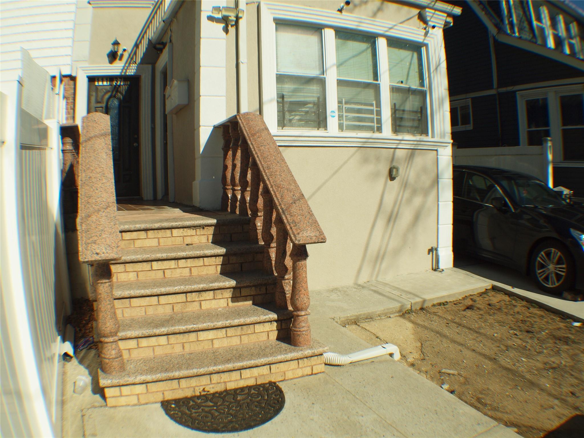 Single Family 156th  Queens, NY 11433, MLS-831684-3