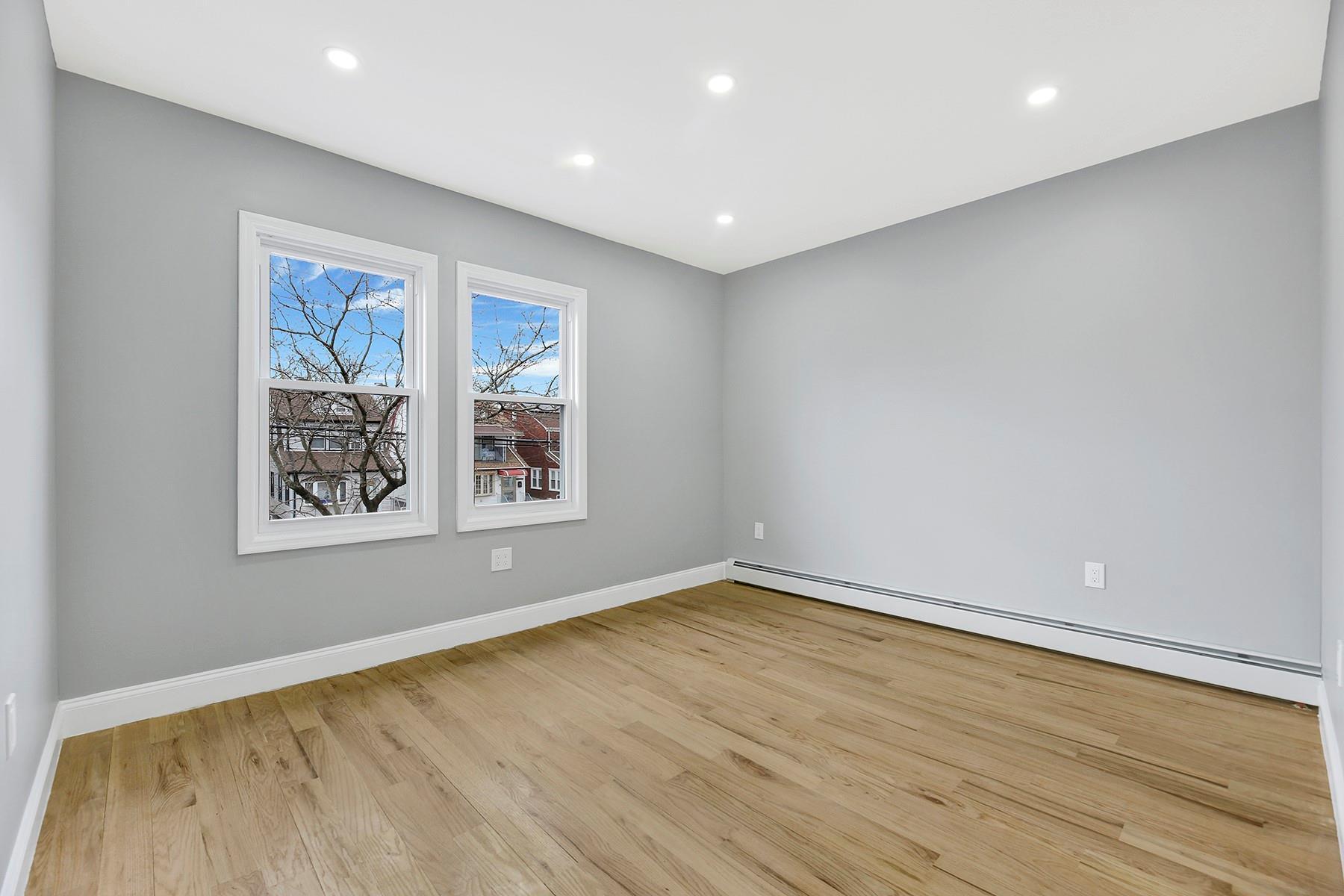 Single Family 112th  Queens, NY 11429, MLS-831731-15